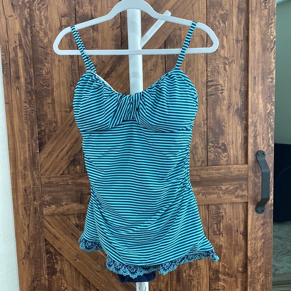 BEACH HOUSE SWIMWEAR BATHING SUIT. Striped - Picture 2 of 15